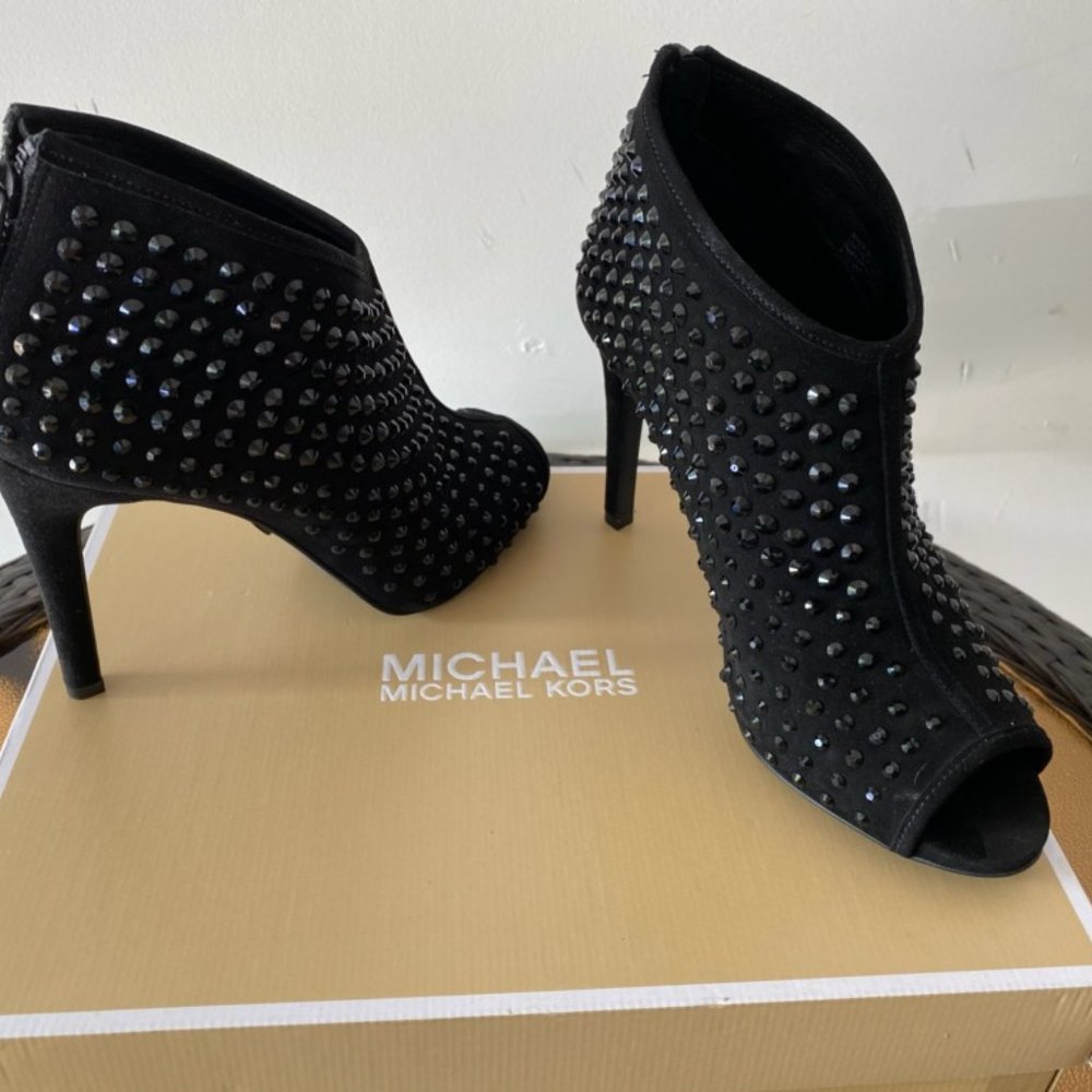 MICKAEL KORS